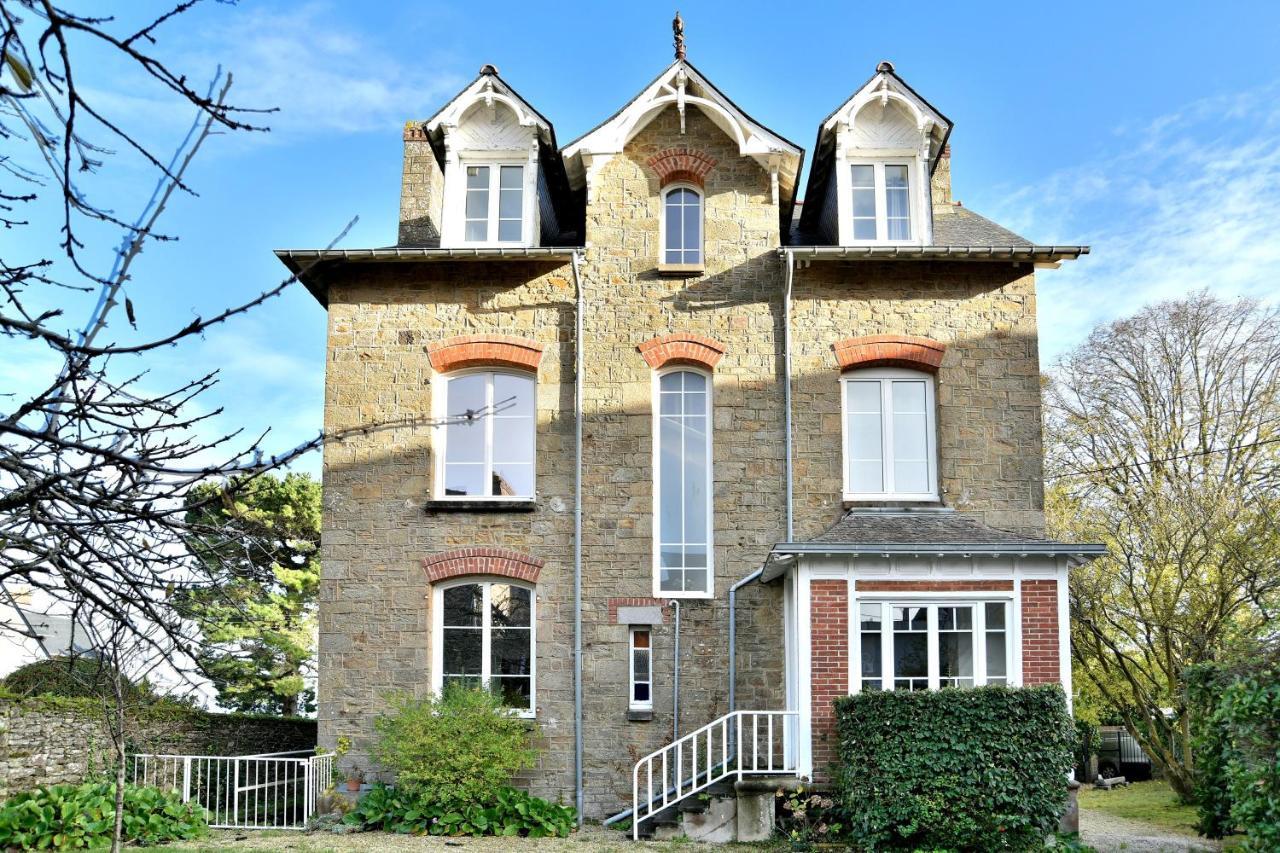 La Brise Cancalaise - Maison Typique Avec Vue Mer Cancale Zewnętrze zdjęcie